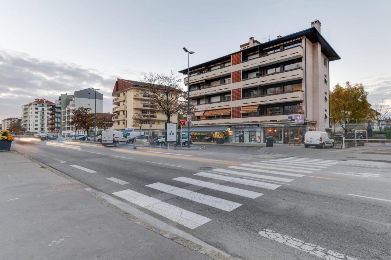 Les Sorbiers - Appartement 2 chambres dernier étage - parking&terrasse Annecy Exterior foto